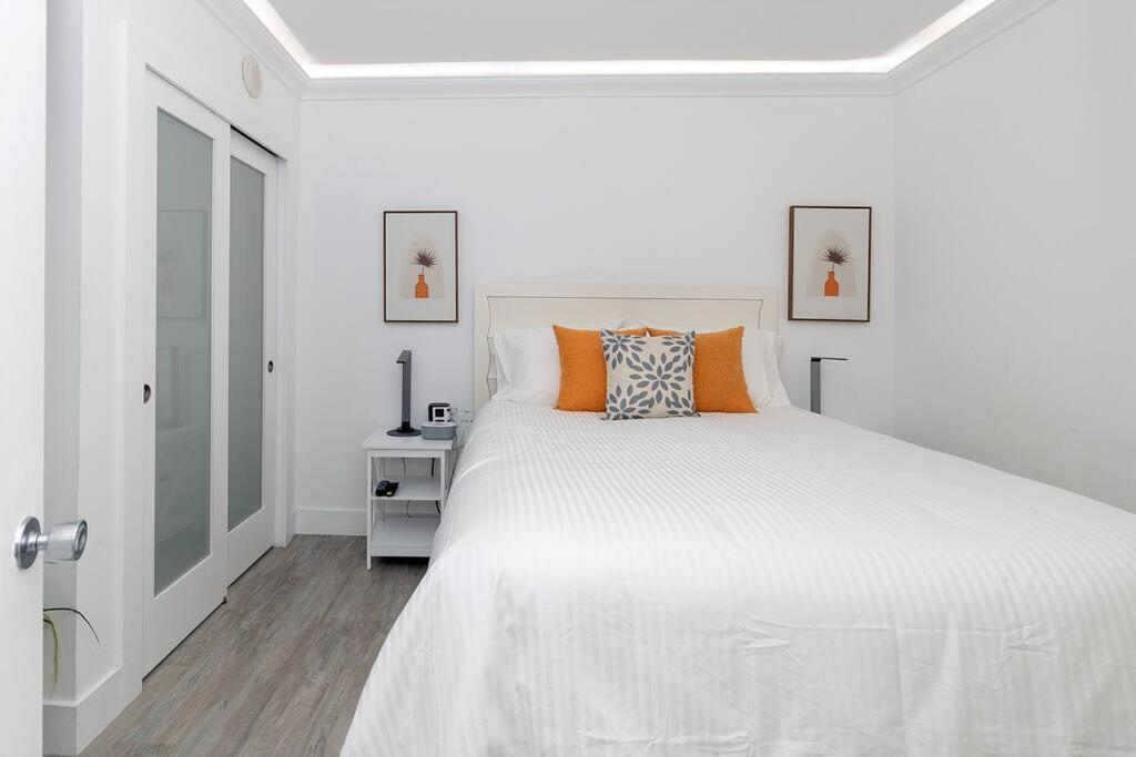Stunning & Spacious Resort-Style Condo Across From Beach! Μαϊάμι Μπιτς Εξωτερικό φωτογραφία